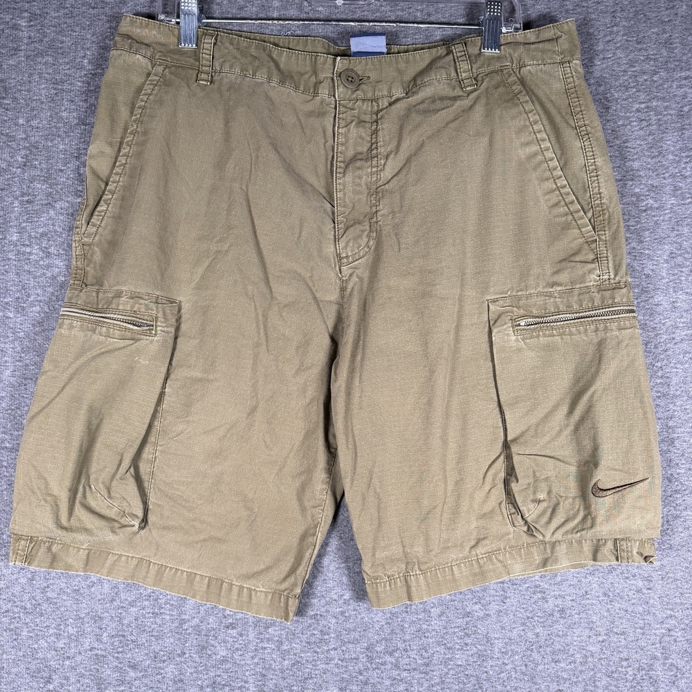 Nike Cargo Shorts Mens 34 Olive Khaki Ripstop Zip Pockets Embroidered Swoosh